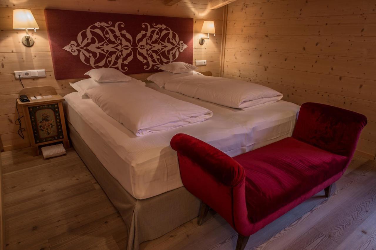 Hotel Ciasa Salares San Cassiano  Luaran gambar