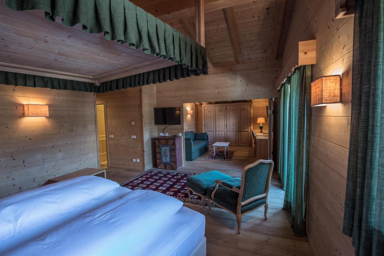 Hotel Ciasa Salares San Cassiano  Luaran gambar