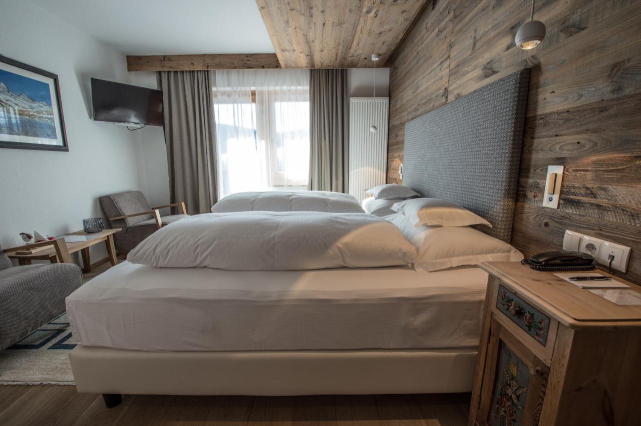 Hotel Ciasa Salares San Cassiano  Luaran gambar