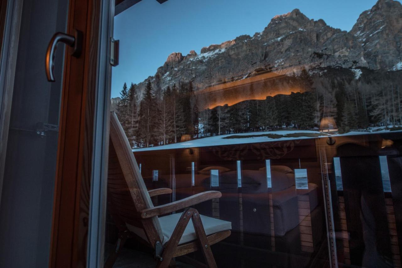 Hotel Ciasa Salares San Cassiano  Luaran gambar